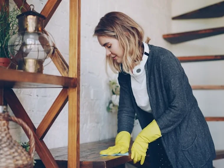 A Mop & Hammer pro cleaning with care and attention to detail